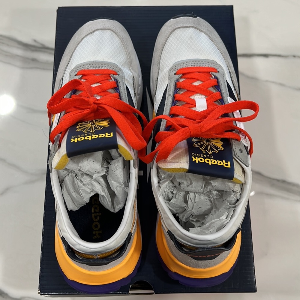 Women’s Reebok sneakers - Picture 4 of 8